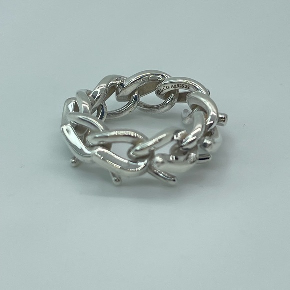 Tiffany & Co. Silver Link Ring - Picture 15 of 16